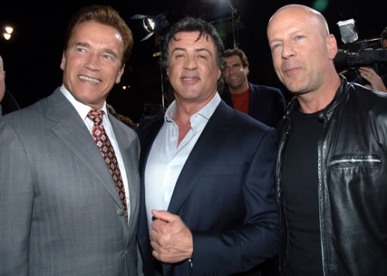 Arnold Schwarzenegger Bruce Willis y Sylvester Stallone con Planet Hollywood