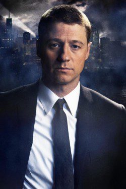 gotham-official-photo-of-ben-mckenzie-as-detective-james-gordon