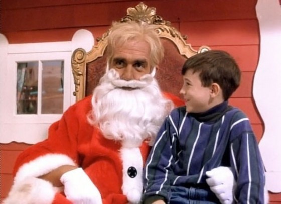 movies-santa-with-muscles
